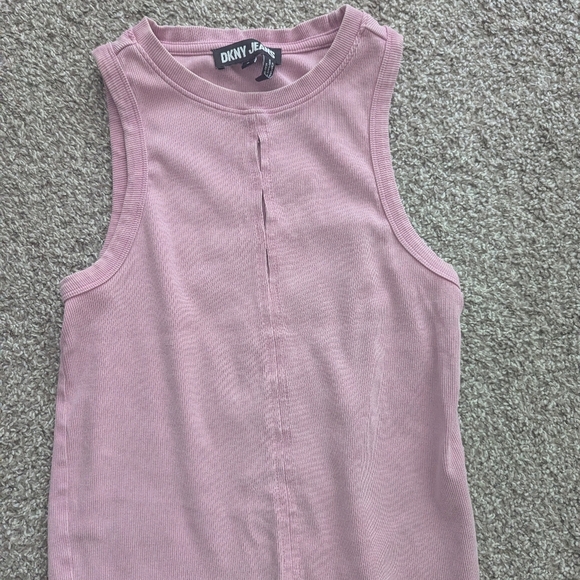 DKNY Pink Women's Triple-Slit Ribbed-Knit Tank Top - Picture 2 of 7